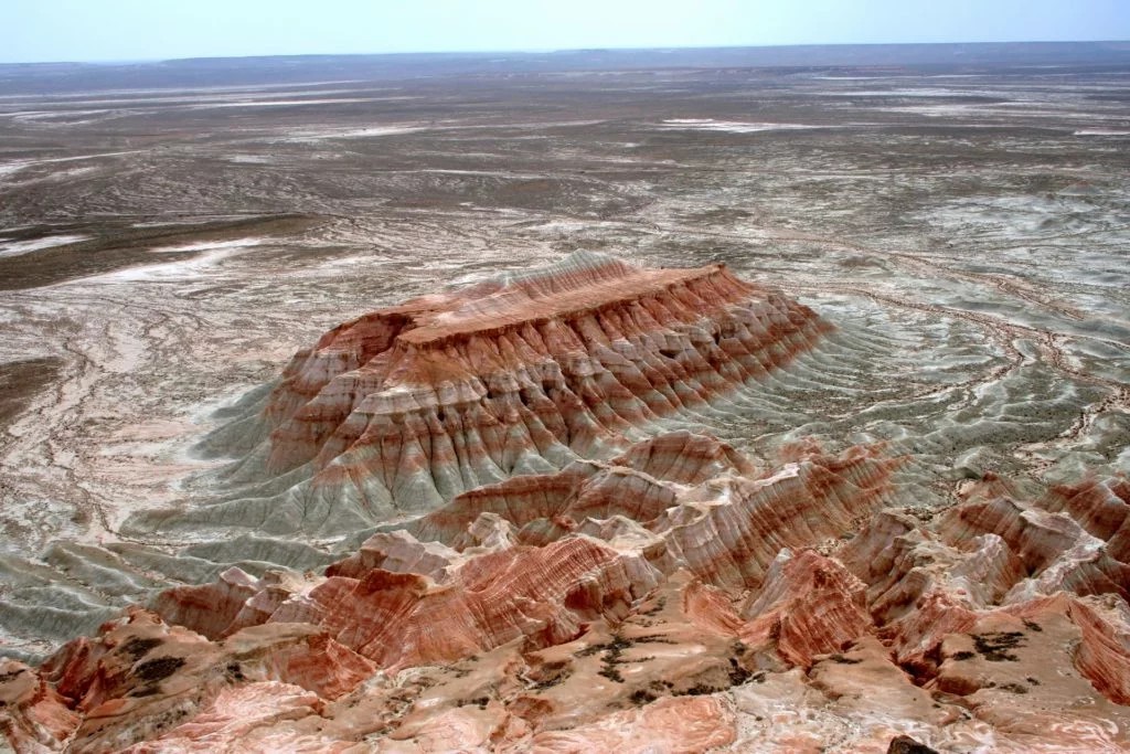 Turkmenistan Odyssey – Epic Peaks and Canyons