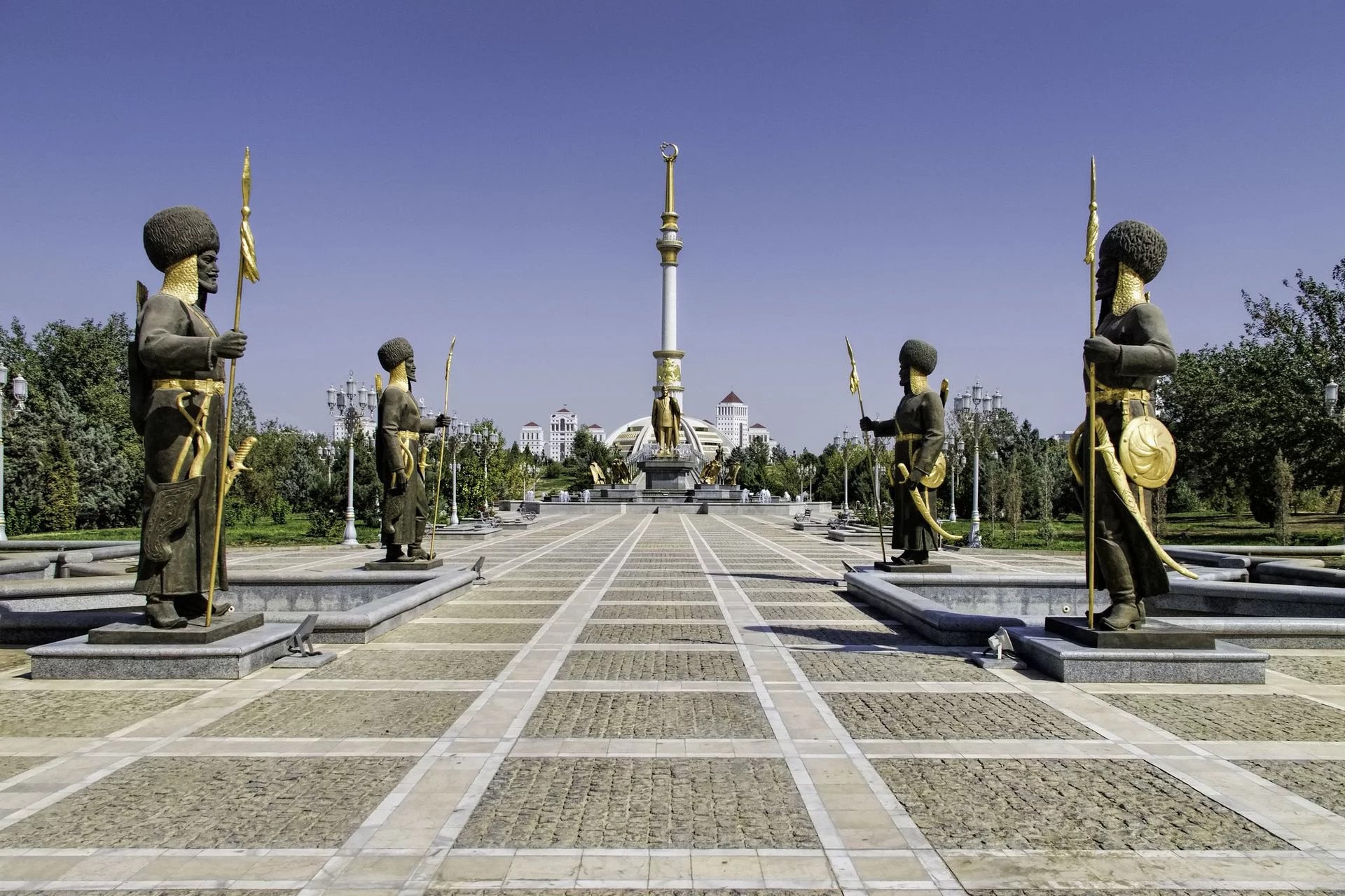 10-day Turkmenistan Tour: from Desert to Coast
